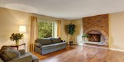 Home Solutionz offers hardwood floor replacement contractor in San Tan